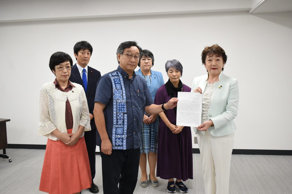 東北電力福島第一原発事故による放射性物質汚染土の仙台市への持ち込みをやめるよう国に対して意見することを求める申し入れ